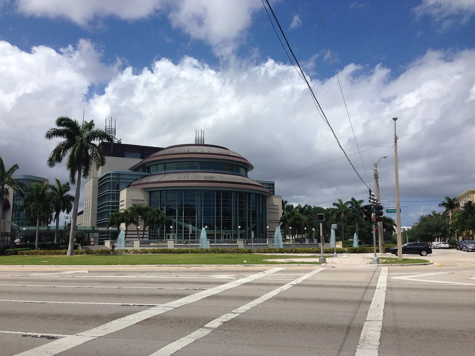 The Kravis Center for the Performing Arts on Okeechobee Boulevard in West Palm Beach, home of Ballet Palm Beach's Nutcracker.