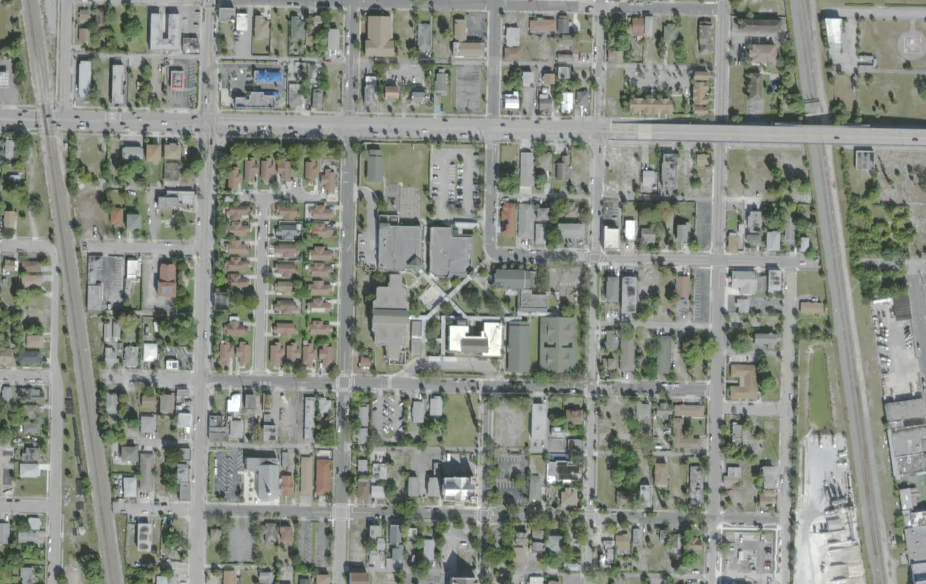 U.B. Kinsey/Palmview Elementary's campus on 11th Street northwest of downtown West Palm Beach, seen from the air
